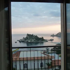 Appartamento Mazzarò Isola Bella, Taormina